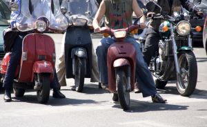 Motocykle i skutery sposobem na korki